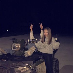 Meet your Posher, Sadie